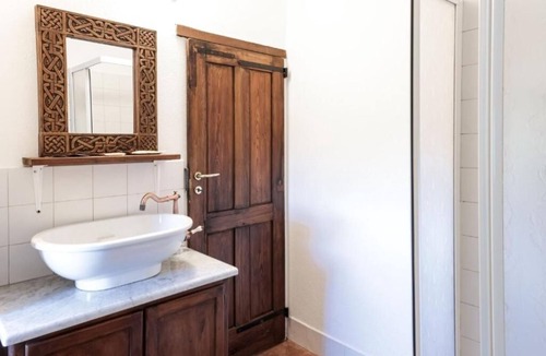La Morra House | La Cantinella Country House La Morra: Apartment wing of the farmhouse