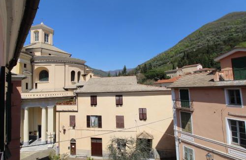 Pieve di Teco Apartment | La casa del pittore con climatizzatore Pieve di Teco centro