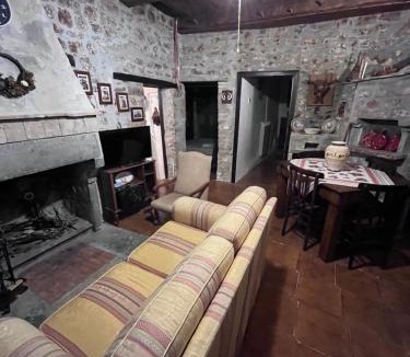 Castelpizzuto House | La casa di Delia