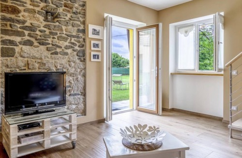 Pettenasco House | La Casa di Pipot by Interhome