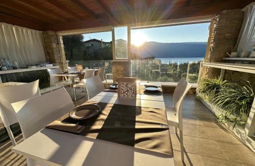 Toscolano Maderno Bed & Breakfast | La Cascata Negli Ulivi