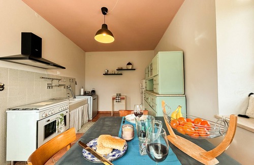 Vezza d'Alba House | La Casina di Langhe e Roero Traditional Piemonte House