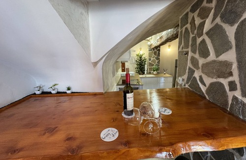Chulilla House | La Casucha de Chulilla, design house for dream stays.