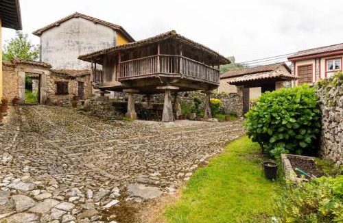 Avin House | La Corrolada