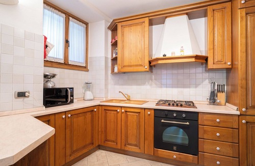 Lierna House | La Dimora del Borgo - Two Bedroom House, Sleeps 6