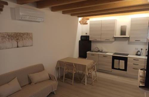 Dalmine Apartment | La Divina Suites