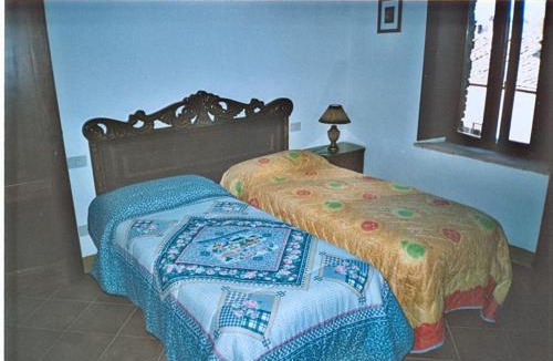 Montalcinello House | La Fattoria Montalcinello