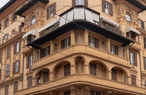 Rione XVIII Castro Pretorio Apartment | La Gioberta Holiday Home