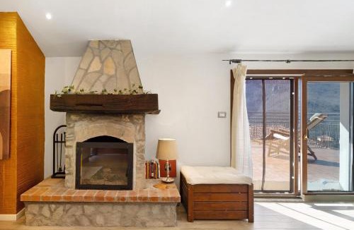 Castelvecchio di Rocca Barbena Apartment | La Terrazza del Tempo