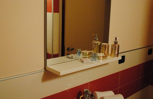 Gromlongo Hotel | La Marina Resort