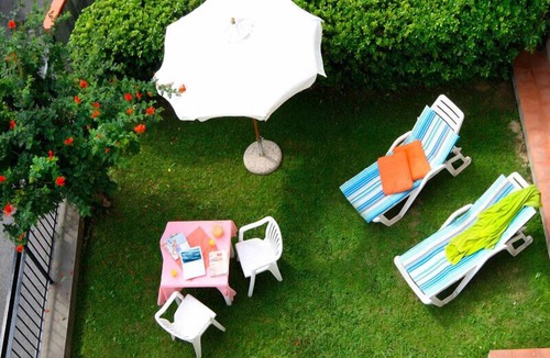 San Bartolomeo al Mare Apartment | La Meridiana 5 Pax - One Bedroom Apartment, Sleeps 5