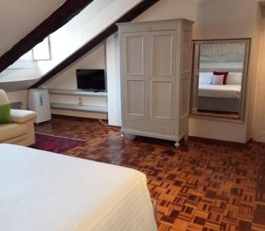 Historic Centre Apartment | La Mole apartment