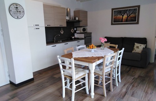 Sarzana Apartment | La Nocciola Apartment LAST MINUTE SEPTEMBER, PRIVATE POOL,