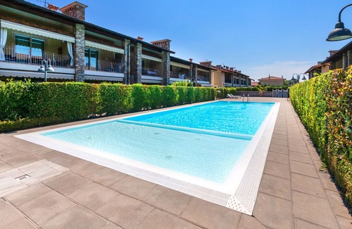 Raffa Apartment | La Perla 19 Apartment by Wonderful Italy