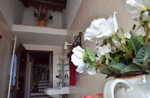 Monte Petriolo Apartment | La Petronilla Montepetriolo - Apartment Lina