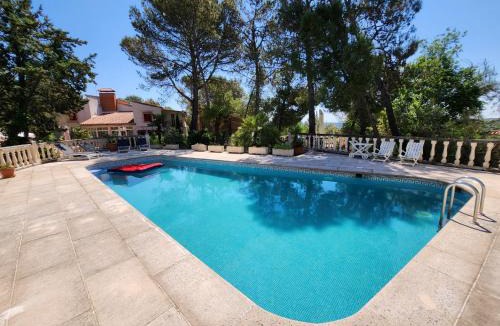 Pezuela de las Torres Villa | La Quebrada