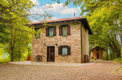 Monastero Bormida Villa | La Quiete del Pero Fiorito Villa in the Langhe