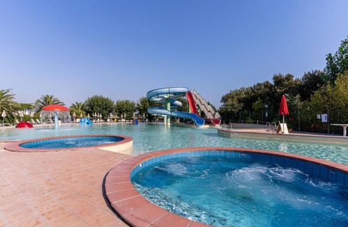 Porto Sant'Elpidio Apartment | La Risacca Family Camping Village Lodge Comfort Dog für 5 Personen