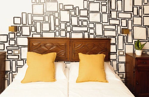 Serravalle Pistoiese Bed & Breakfast | LA ROCCA RELAIS