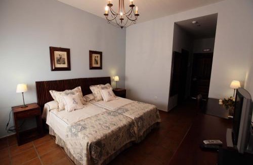 Fresnedilla House | La Senda de los Enebros