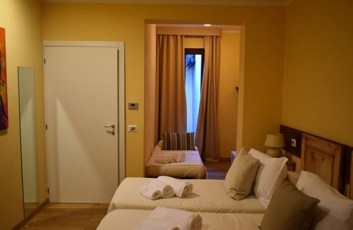 Santo Stefano di Magra Hotel | La Trigola