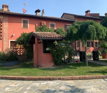 Fubine House | La vecchia Cascina Rossa