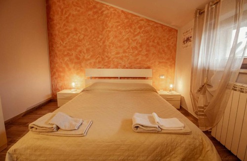 Norcia House | La Vineria