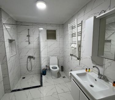 Bolu Apartment | Lagoon city hotel