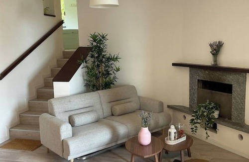 Civenna Apartment | LAKE AND MOUNTAIN
