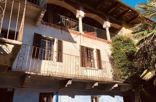 Madonna del Sasso House | Lake Orta: Beautiful & cozy old village house with large loggia & garden
