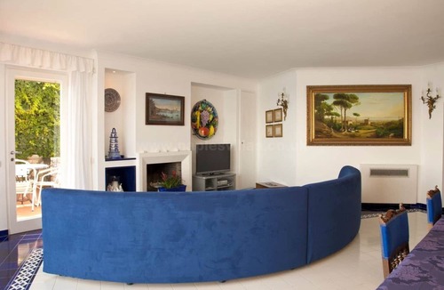 Pogerola Villa | Large 7 bedroom villa with private pool in the Amalfi Coast.