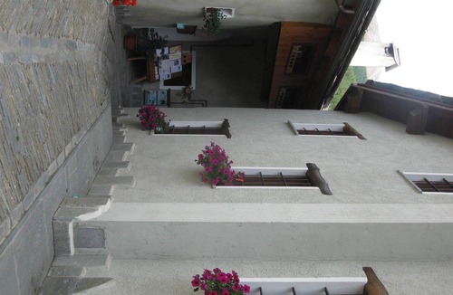 Soucheres-Basses Apartment | large attic with two bathrooms in an ancient typical residence