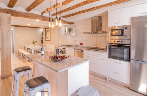 Anorbe Cottage | Large rural house for families and groups in the center of Navarra