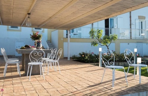 Arini Villa | large villa rental with pool, sicily, trapani