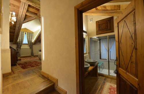 Aosta House | Le Reve Charmant
