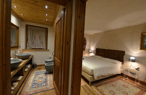 Aosta House | Le Reve Charmant