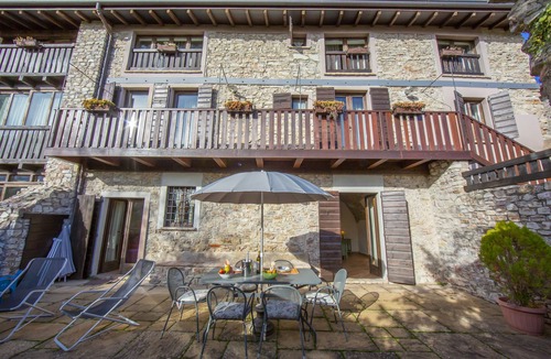 Liano-Formaga Apartment | Liano Iris - Terrace & parking place, Gargnano, Italy