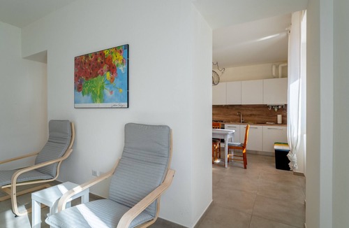 Osigo Apartment | Lighthful Apartment in Valbrona by Wonderful Italy