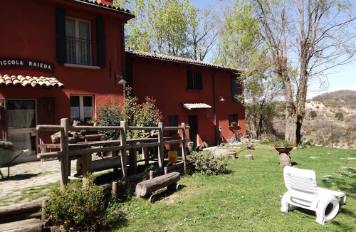 Livergnano Other | Little Raieda Farmhouse: the first stop on the Path of the Gods