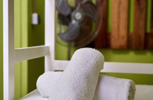 Lloret Town Center Hostel | Loft Hostal - Hostel