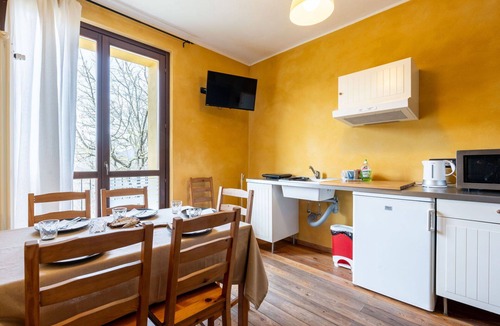 Cortemilia Apartment | Lovely apartment for 6 people with pool, WIFI, TV, terrace and pets allowed