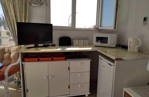 Rojales Apartment | Lovely bright and cosy studio apartment