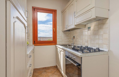 Pittulongu House | Lovely flat "Shanti House Olbia" with Wi-Fi, Air Conditioning, Garden and Terrace