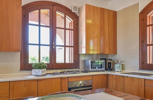 Aci Catena House | Lovely home in Acicatena with WiFi