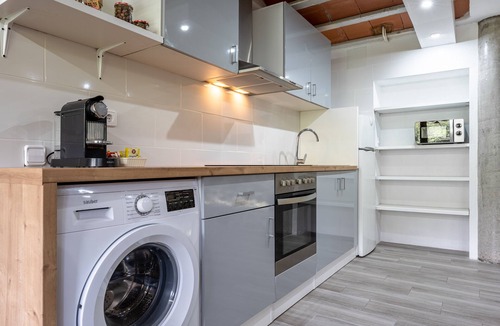 Les Irles Apartment | Lovely Rural Apartment in Les Irles Tarragona
