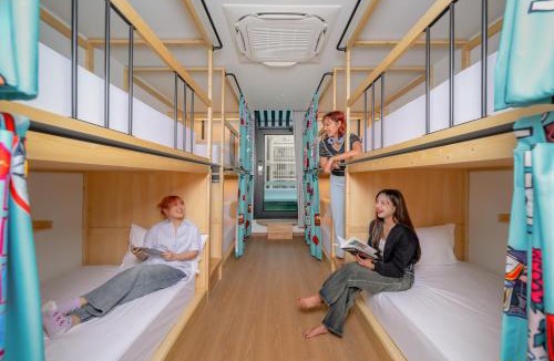 Bangkok Old Town Hotel | Lub d Bangkok Chinatown - Steps from Sam Yod MRT Station