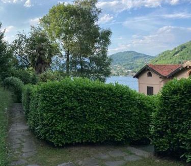 Orta San Giulio Apartment | Lussuoso appartamento nella magia del lago d'Orta