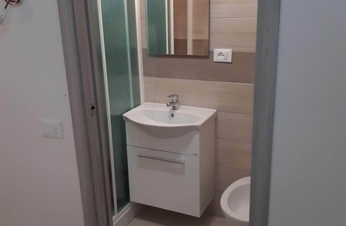 Trebisacce Bed & Breakfast | Lutri B&B dotata di tutti i confort e servizi, shopping, spiaggia, divertimento
