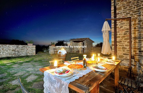 Civitella in Val di Chiana Villa | Lux Stone Villa saltwater Pool near Siena