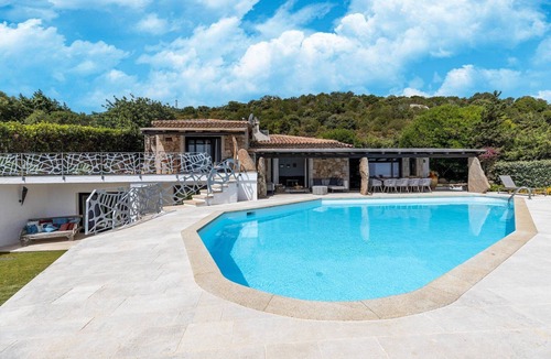 Pantogia Villa | Luxe Côte Stay- Elegant Villa